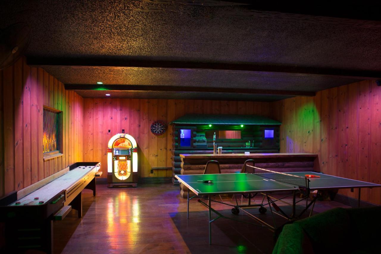 Hicksville Pines Chalets & Motel Idyllwild Eksteriør billede
